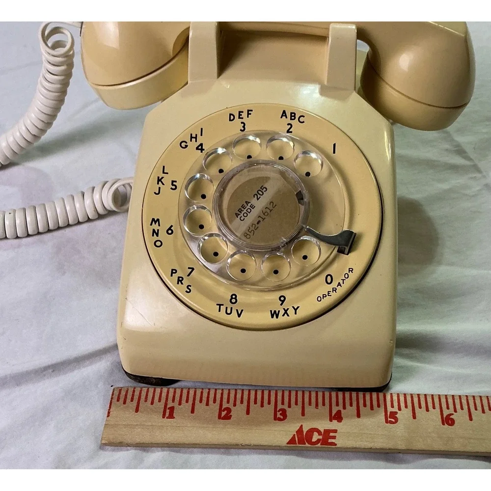 Vintage Bell System Western Electric Rotary Desk Telephone Beige Cream USA